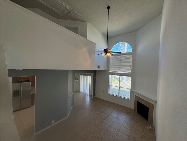 Building Photo - 13600 Breton Ridge St