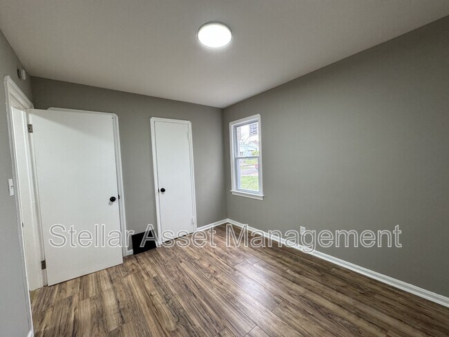 Building Photo - 4768 E 173rd St