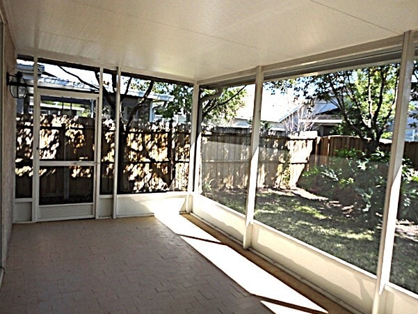 Building Photo - 5018 Sky Blue Dr