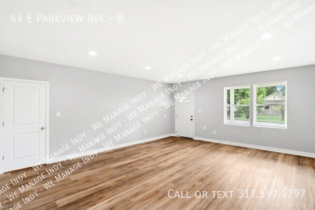 Building Photo - 44 E Parkview Ave