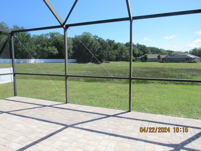 Building Photo - 14703 Wake Robin Dr