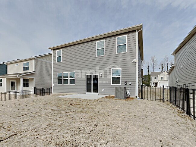 Building Photo - 3219 Brierhill Rd