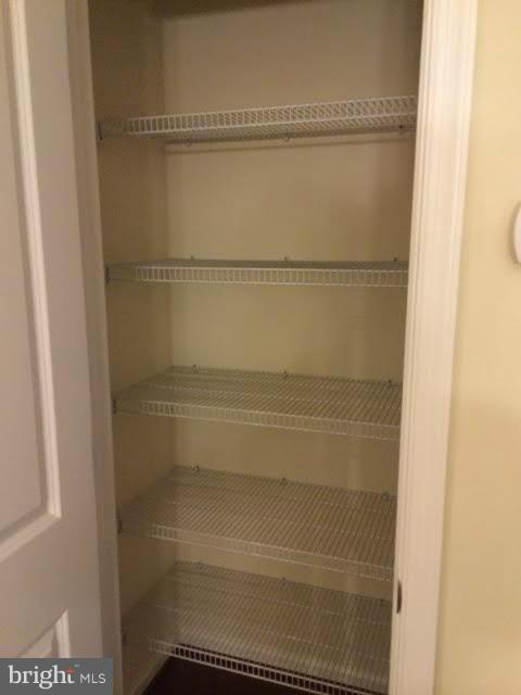 Building Photo - 25631 Pleasant Valley Rd