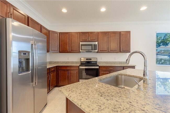 Building Photo - 2589 Bella Vista Cir