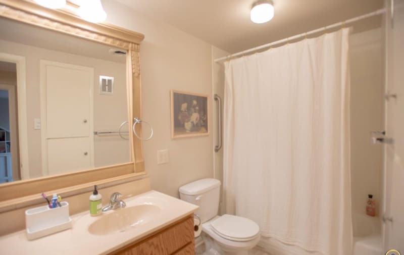 Building Photo - 2323 SW 20th St