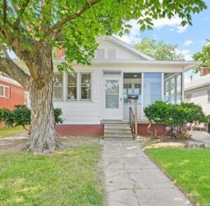 Primary Photo - Spacious 1 bedroom home!