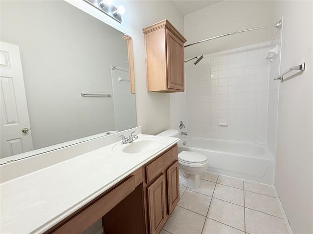 Building Photo - 6101 Vineyard Ln