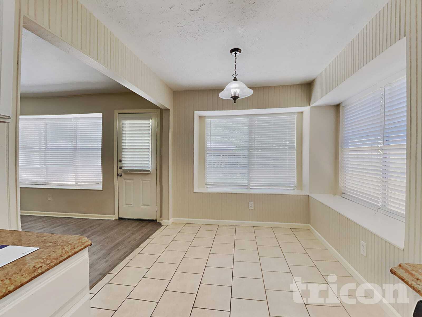 Building Photo - 23110 Newgate Dr