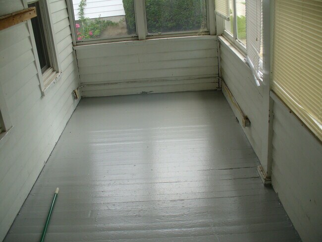 Building Photo - 1217 17th Ave