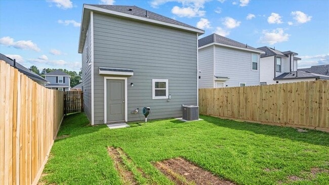 Building Photo - 16426 Valerie Marie Pl