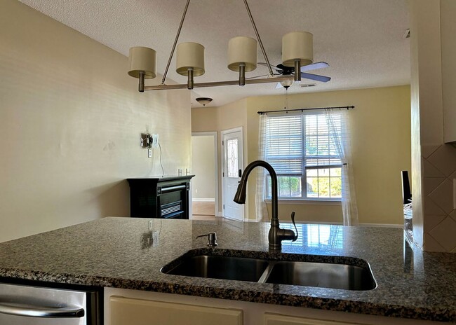 Building Photo - Available June 1st. Gorgeous 3 BR/2 BA Home Available in Desirable Whitney Lakes!