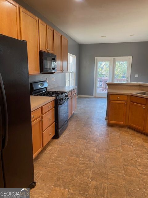 Building Photo - 605 Applegate Ln