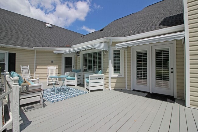Building Photo - 103 Carolina Wren Cir