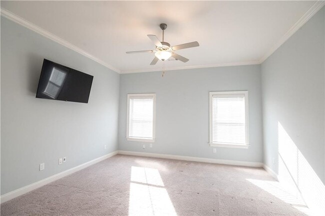 Building Photo - Spacious & Stylish 4BD Home with Loft in C...
