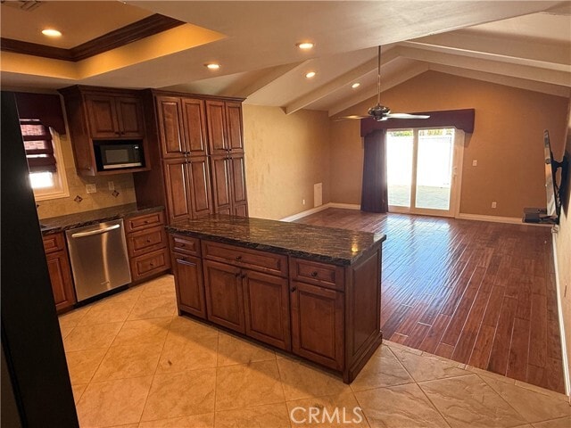 Building Photo - 20002 Tomlee Ave