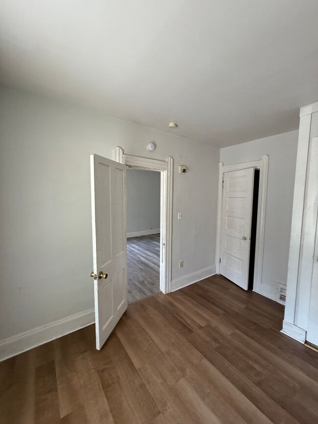 Building Photo - SECTION 8 and EDEN Accepted!! Newly Renovated 3BR Gem – 1.5 Baths!!