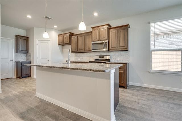 Building Photo - 1441 Archway Ct