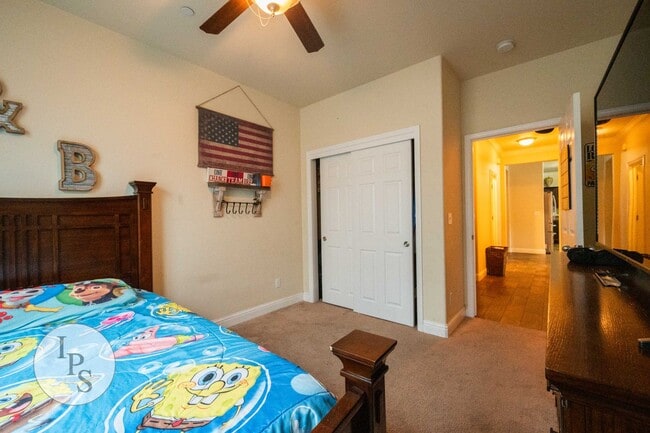 Building Photo - Sanger Home, 4BR/3BA, Near HighSchool + Parks -  Large Side Lot Included