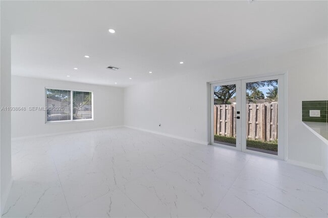 Building Photo - 9826 SW 222nd Terrace