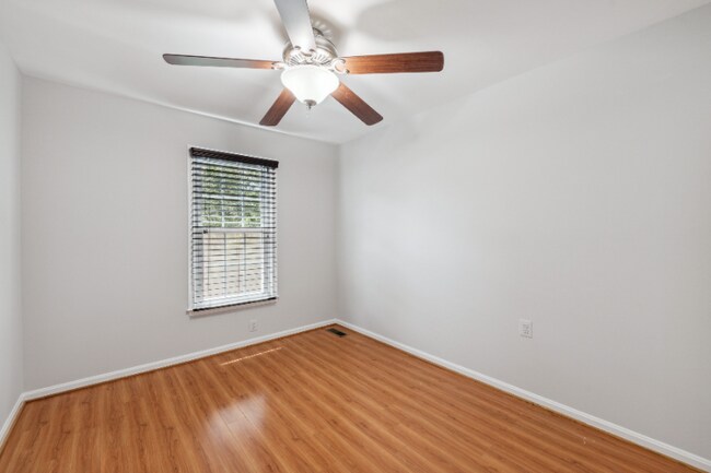 Building Photo - 3829 Ogilvie Ct