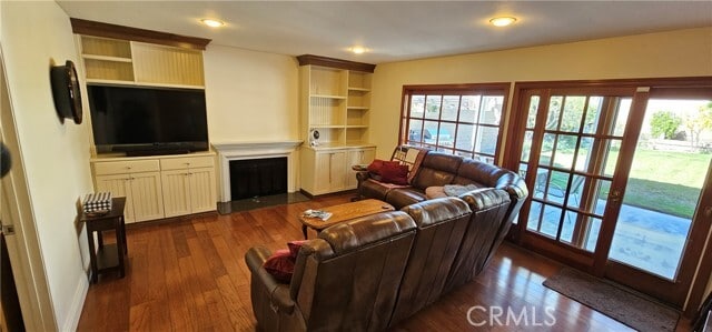 Building Photo - 8125 E Woodsboro Ave