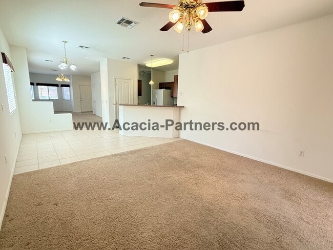 Building Photo - Three Bedroom  Home in Continental Reserves