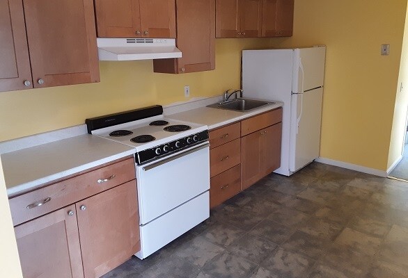 Building Photo - 40 Middle St