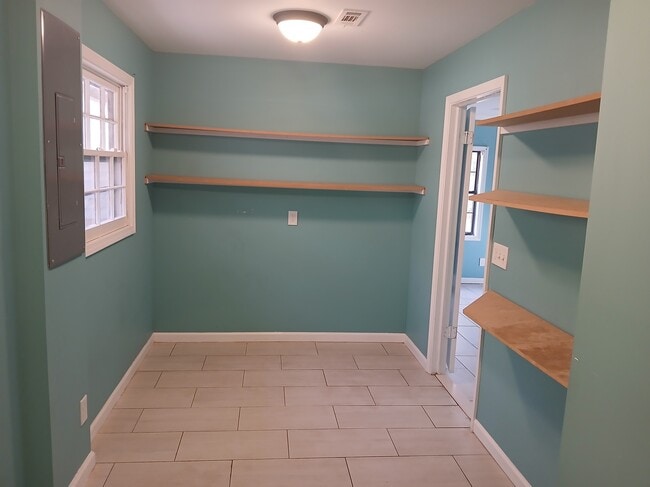 Building Photo - 2655 Whisper Trail