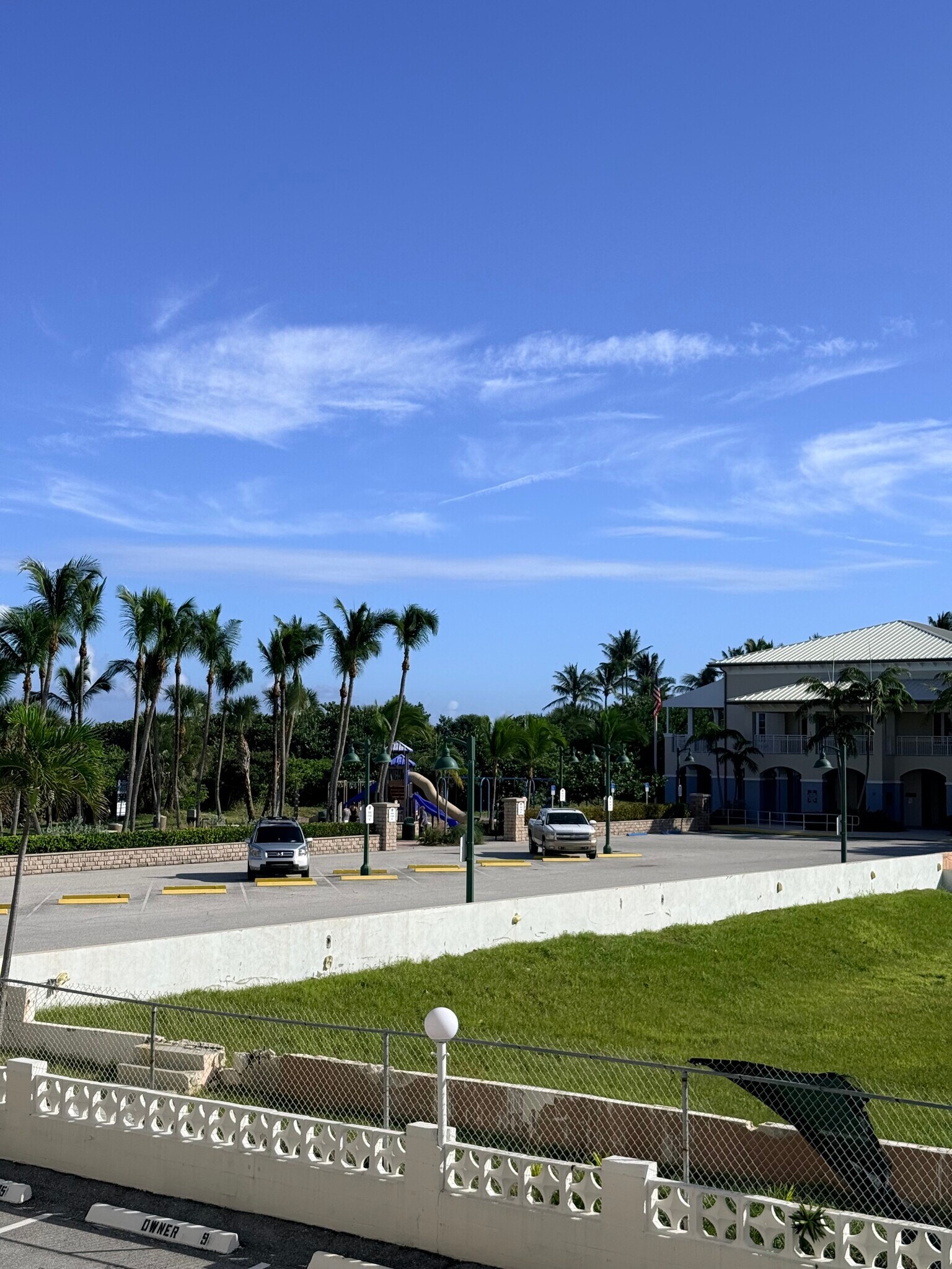 Building Photo - 125 Ocean Ave