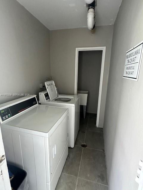 Building Photo - 6450 Collins Ave