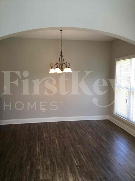 Building Photo - 109 Janney Cir