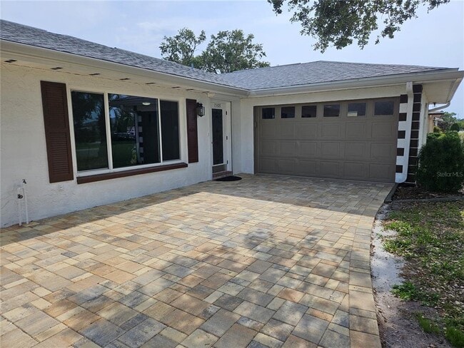 Building Photo - 1508 Flamingo Ln