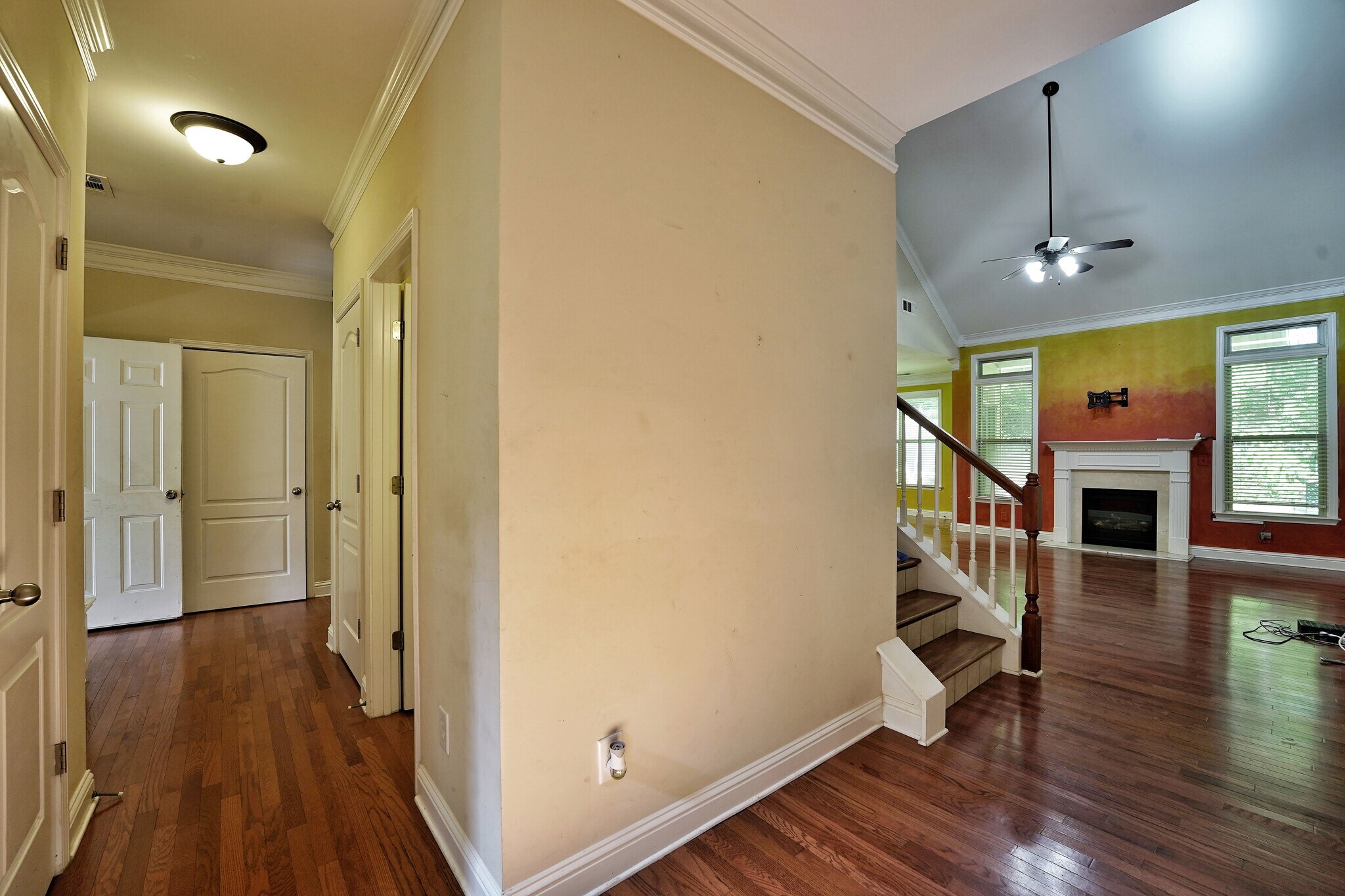 Building Photo - 2935 Whitfield Ave
