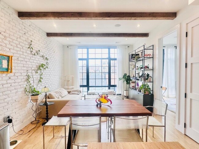 Primary Photo - 2 bedroom in Brooklyn NY 11211