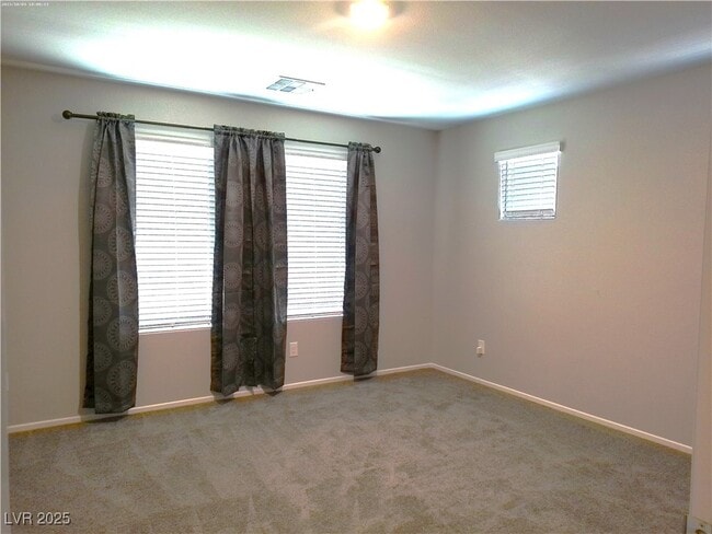 Building Photo - 351 Summer Sparrow Ave