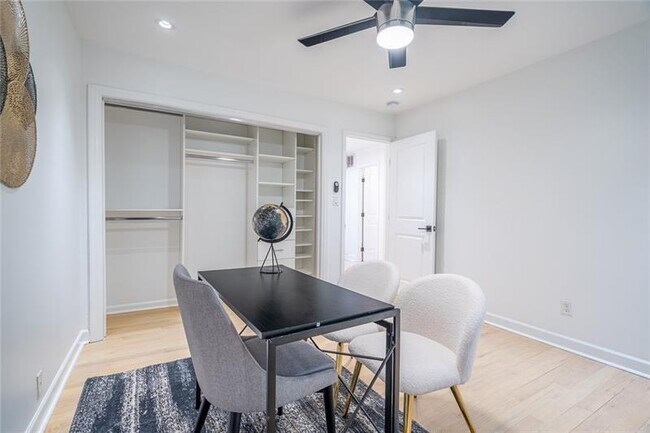 Building Photo - 1445 Monroe Dr NE