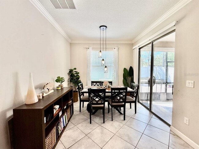 Building Photo - 10143 Count Fleet Dr