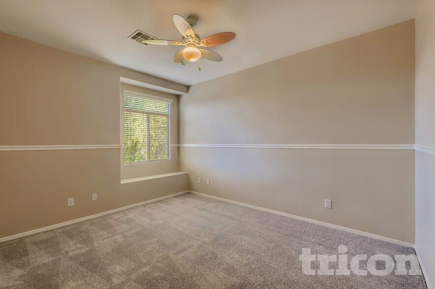 Building Photo - 43633 W Cydnee Dr