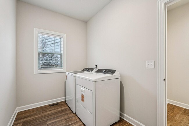 Building Photo - 3916 County Rd F North