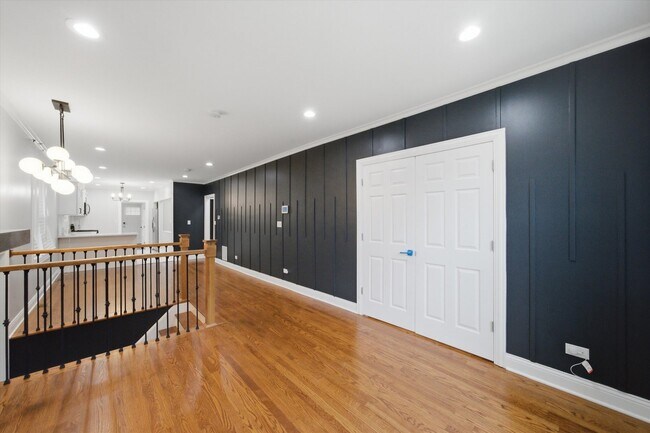 Building Photo - 8326 S Luella Ave