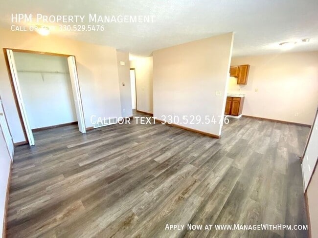 Building Photo - 2525 Zircon St NE