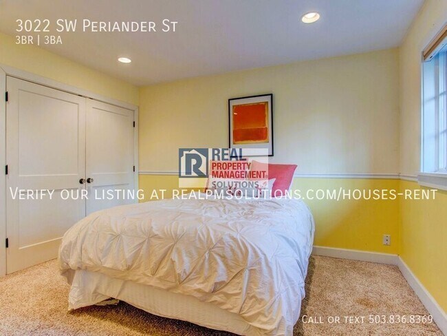 Building Photo - 3022 SW Periander St