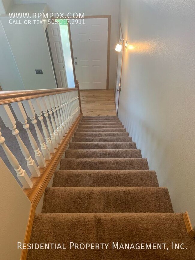 Building Photo - Refreshed Rental Rate - Coveted Sherwood H...