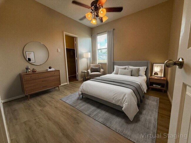 Building Photo - 8139 Edenwood Dr