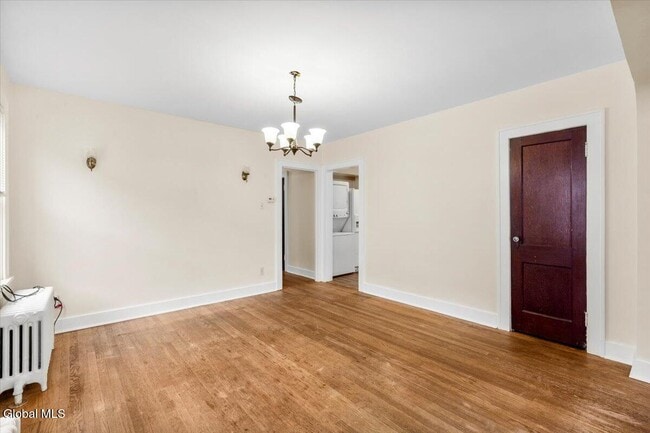 Building Photo - 4 Edison Ave