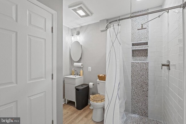 Building Photo - 6245 Cracklingtown Rd