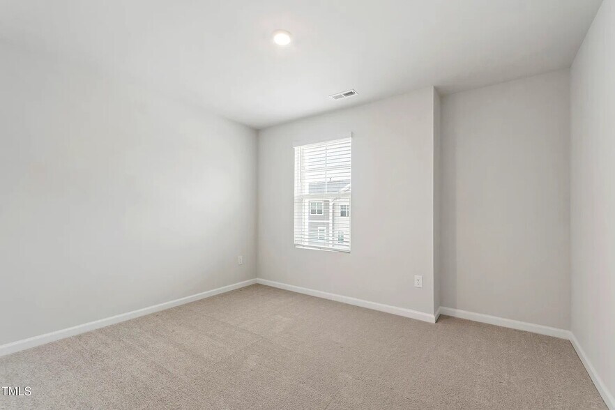 Building Photo - 2137 Terrawood Dr