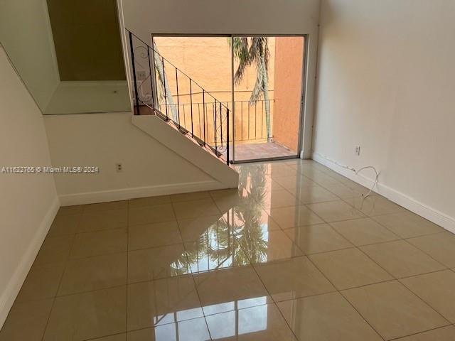 Building Photo - 1300 W 47th Pl