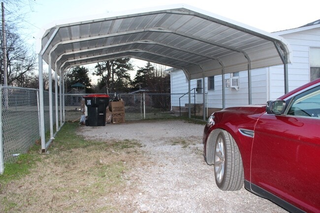 Building Photo - HARRAH! At Last!