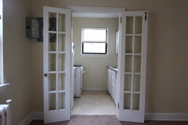 Building Photo - Abbey Woods Apartments